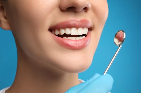 Cosmetic Dentist